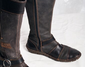 Vintage Y2K Boxing Boots by the Art Company in Brown Leather 2000s