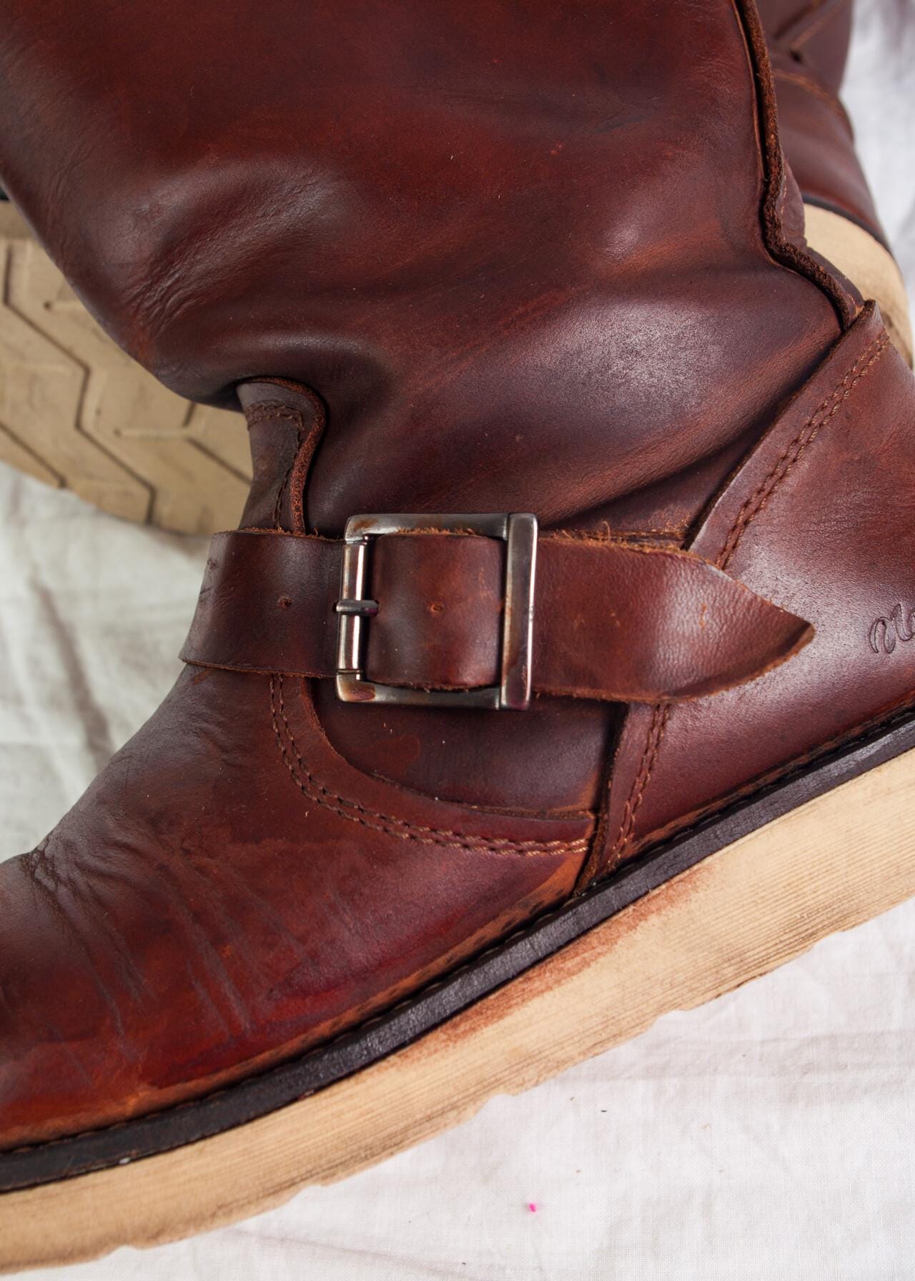 Vintage Y2K Slouchy Boots in Brown Leather - 2000s Chunky