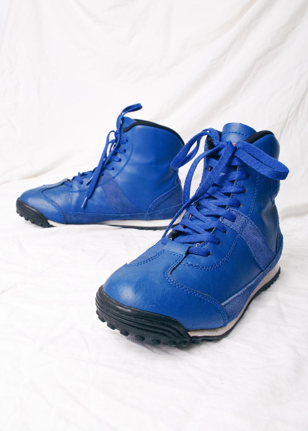 Vintage Y2K Leather Sneakers in Blue - 2000s Boxing Style Shoes