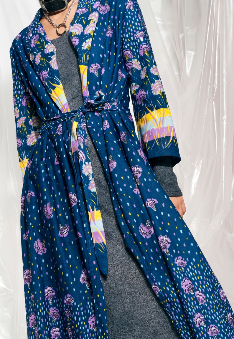 Vintage kimono 70s psychedelic floral long robe duster coat