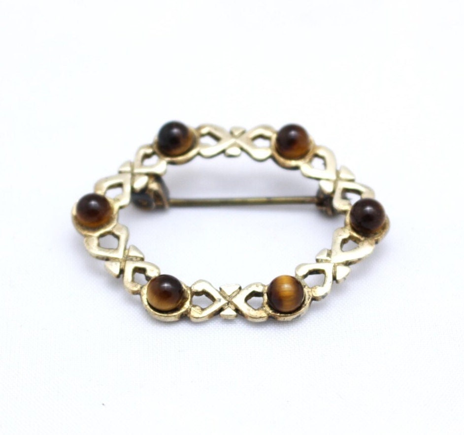 Silver Scottish Miracle brooch, Hallmarked Edinburgh 1972