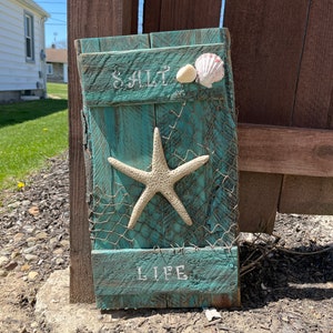 beach pallet, wall decor, salt life, star fish, coastal, coastal decor, star fish decor, wall hanging,