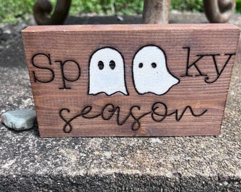 Halloween  spooky fall ghosts sign