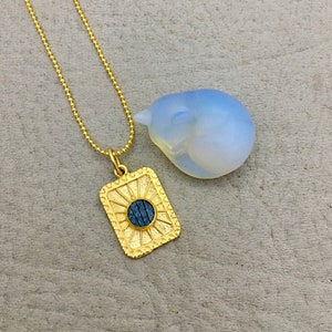 10K Whisker Sunshine Pendant