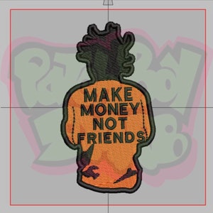 Puede incluir: Parche bordado con una cabeza verde y un cuerpo naranja. El parche tiene el texto "MAKE MONEY NOT FRIENDS" en negro. El diseño está delineado en negro. Para ropa o accesorios.
