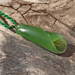 Flower bud shape handmade Nephrite Jade carved pendant.