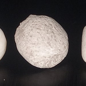 Antiker Muschelknopf von 4000 BC aus der Region Belutschistan in Pakistan