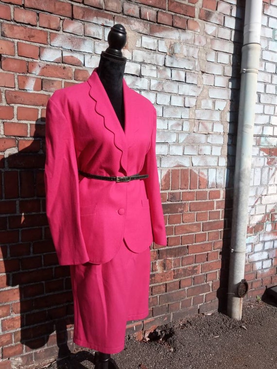 Luxurious Vintage Costume 70s