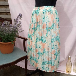 Vintage pleated skirt 80s pastel