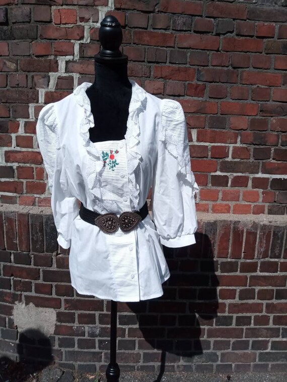 Vintage folklore blouse 70s