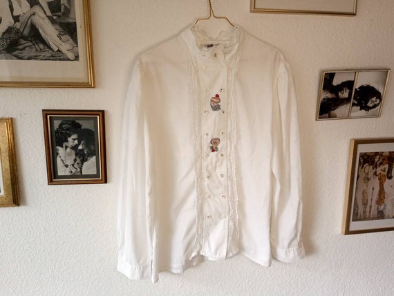 Vintage folklore blouse mushrooms
