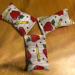 Three School Catnip Crinkle Cat Toy