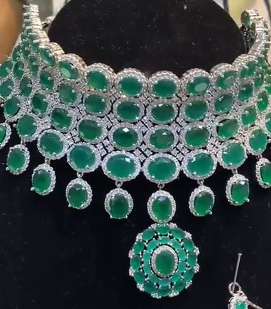 Luxury Real Kundan Deepika Padukone Green Choker Necklace - Etsy