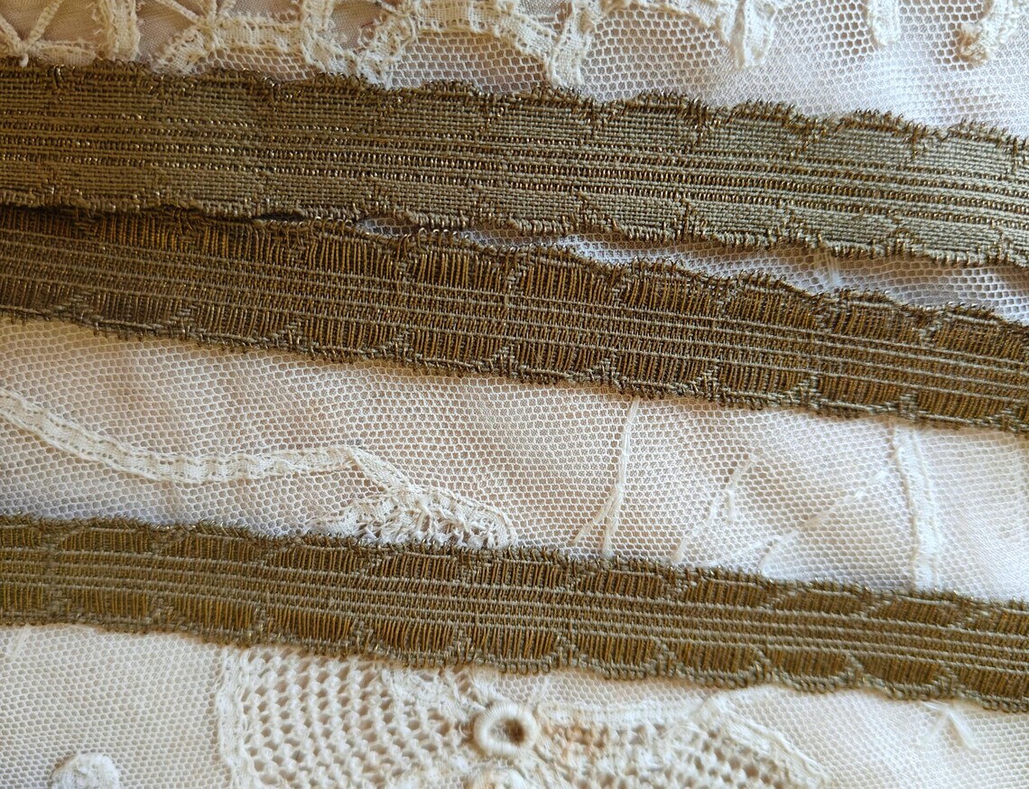 Antique 2 YDS 29