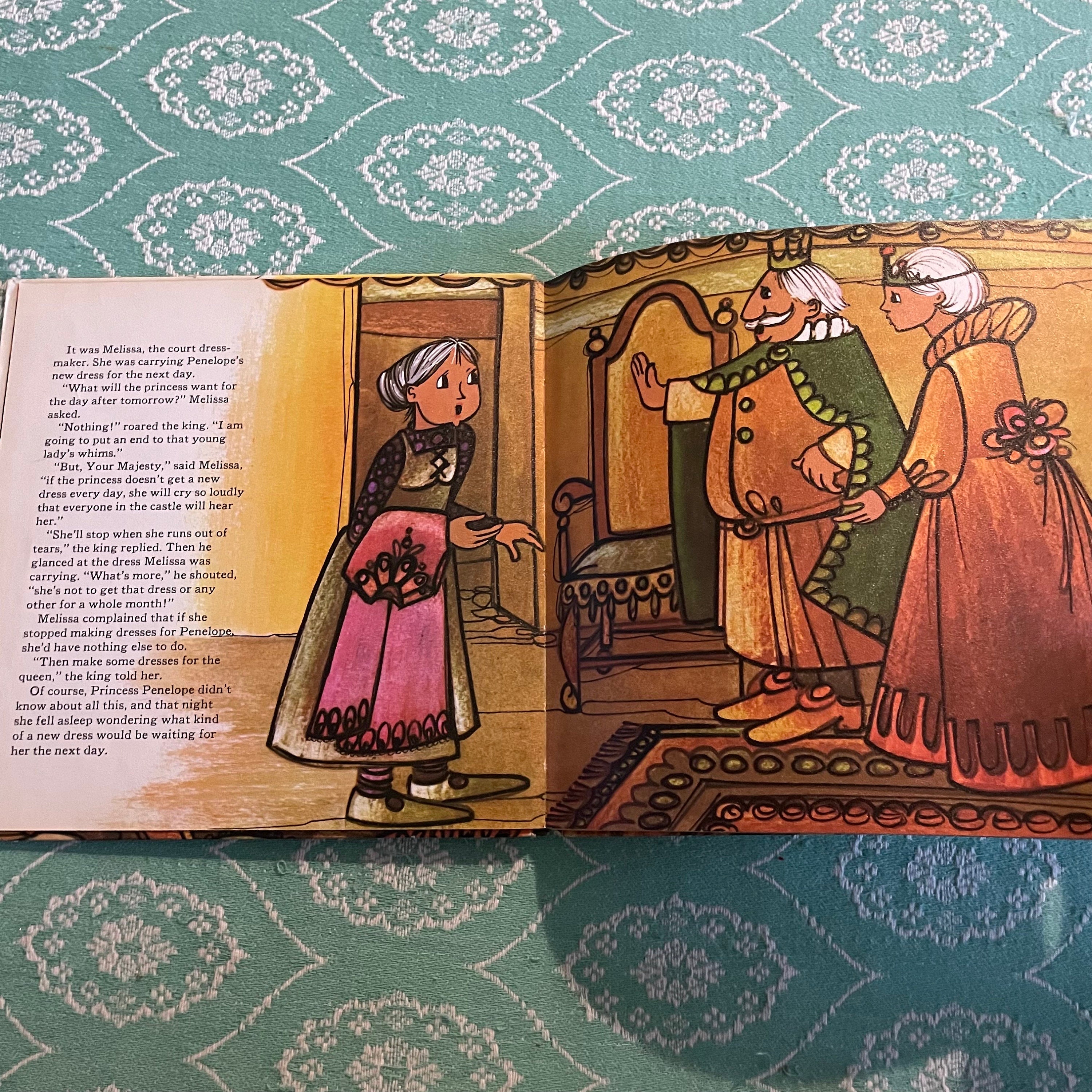 princess penelope's 365 dresses Princess Penelope's 365 Dresses ~ by Mariette Vanhalewijn ~ Jaklien Moerman ~vtg