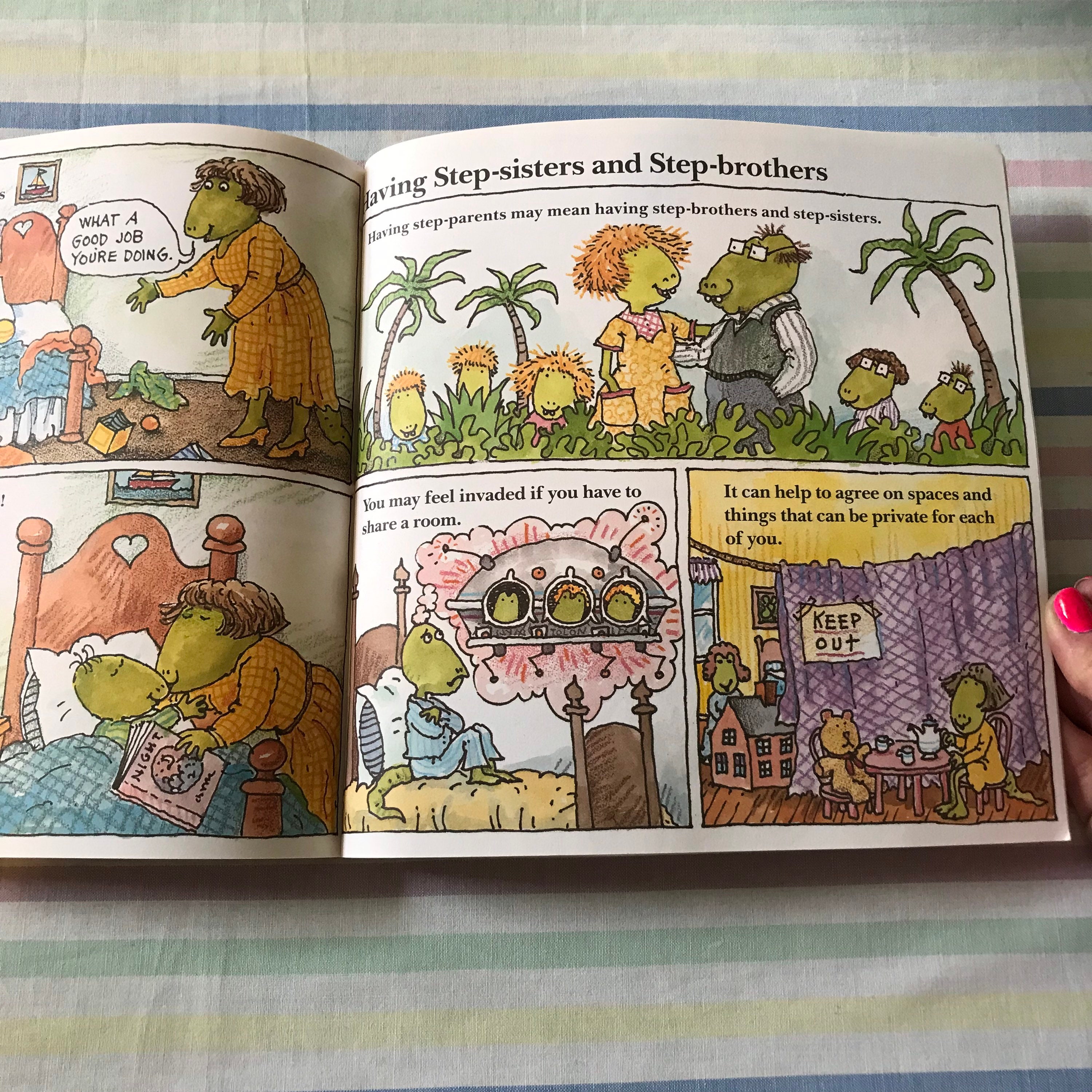 Dinosaurs Divorce. Laurene Klasny Brown and Marc Brown. Etsy