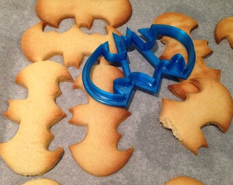 BATMAN GRAND emporte pièce biscuit | Bat Cookie Cutter BIG forme chauve souris| rétro emblème ship héros heros Fête papa enfant garçon fille