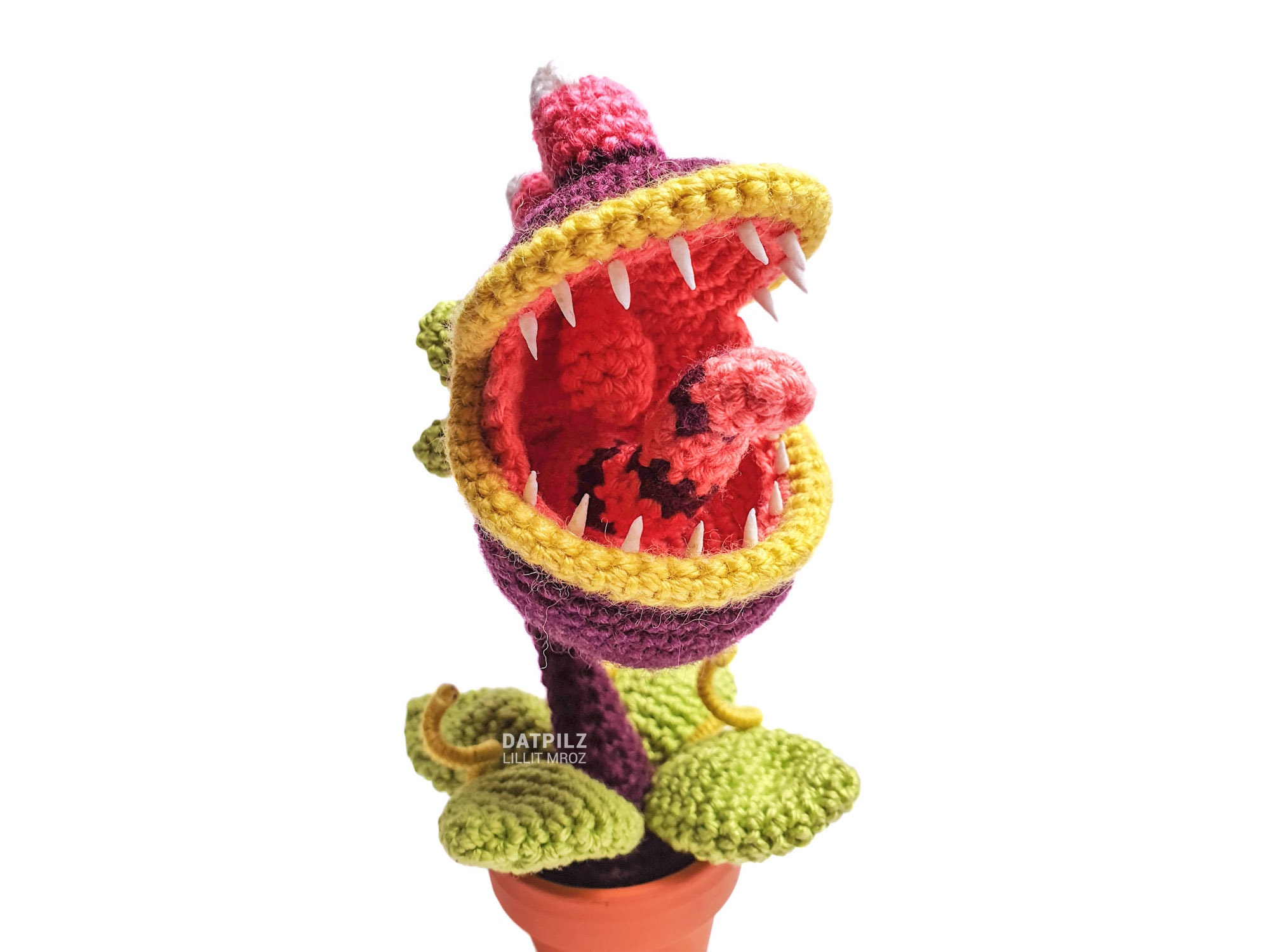 Musings of an Average Mom: Plants vs. Zombies Free Crochet Patterns