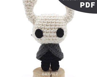 Crochet Pattern PDF - Amigurumi - Beetle Knight