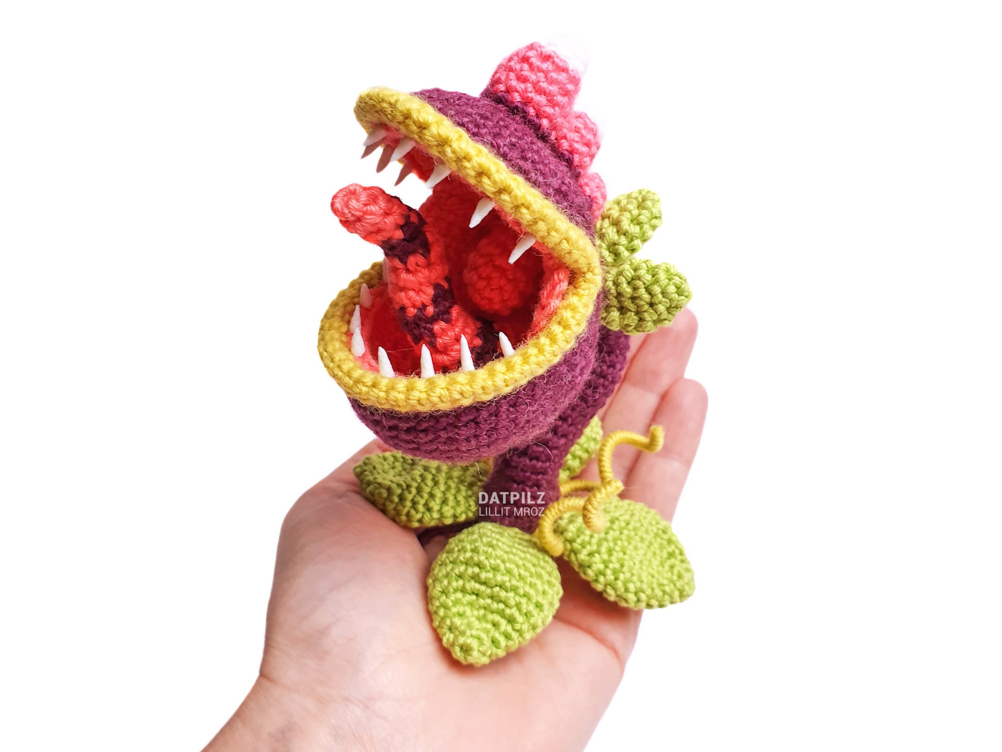 Musings of an Average Mom: Plants vs. Zombies Free Crochet Patterns