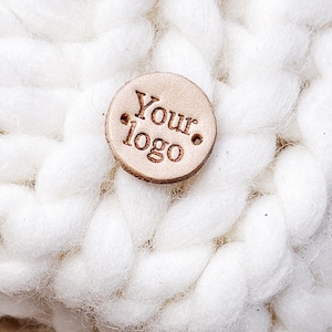 Circle sewing genuine leather custom tags with personalized logo, small tags for handmade, crochet and knitting items, vegetable tanned tag