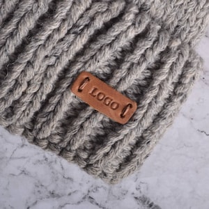Etichette in pelle personalizzate con fori, Etichette piccole Etichette in pelle personalizzate, Etichette in pelle personalizzate, patch in pelle, etichette per maglieria