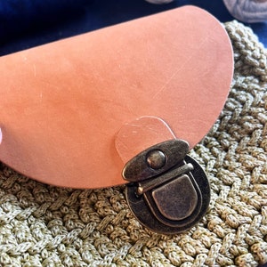 Bas för virkade väskor vegetabiliskt garvat äkta läder, lock för DIY handgjord väska, virkad väska med läder, ventil med spänne 20 x 14 cm