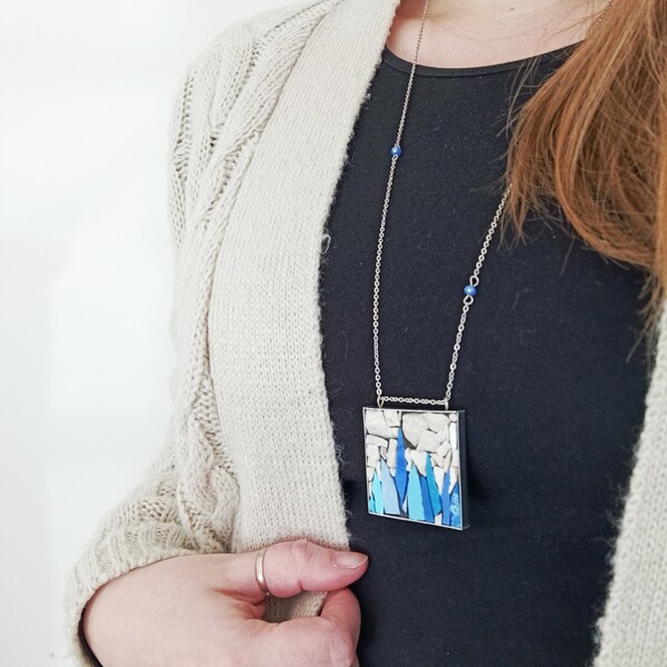 long light blue necklace with pendant for women, in mosaic, silver color and WITHOUT nickel (nickel free)