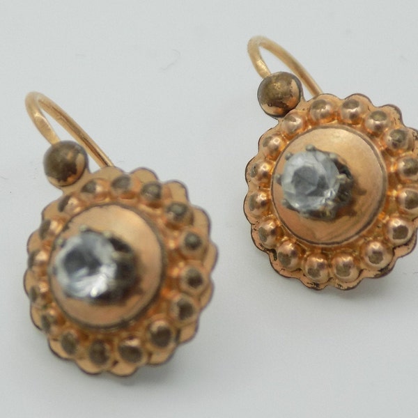 Boucles d'oreilles,en plaqué or et cristaux blanc,dormeuse vintage,boucles femme,bijoux femme,bijoux fille,cadeau femme,fille,bijoux vintage