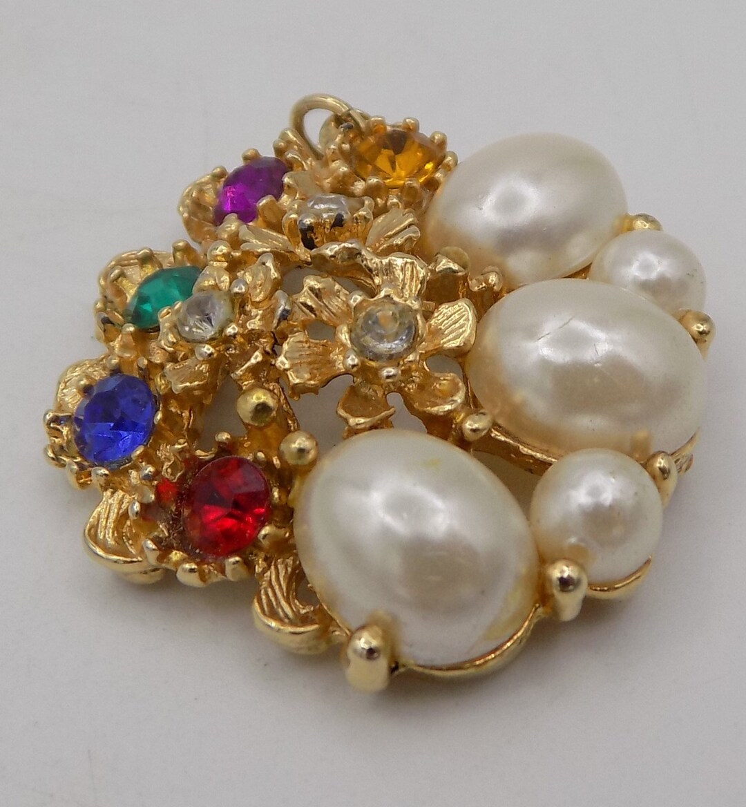 Pendentif Occasion - Pierre Mauve Ovale Translucide - Monture Métal Doré - Très Bon état