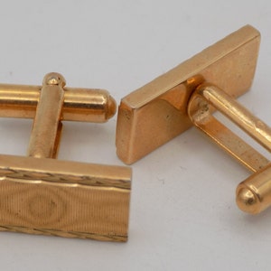 Vintage cufflinks,vintage gift,vintage jewelry,men's jewelry,men's gift,men's clothing,men's shirt buttons,gold plated
