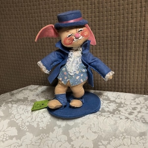 Annalee Mobilitee Fabric Rabbit 1988