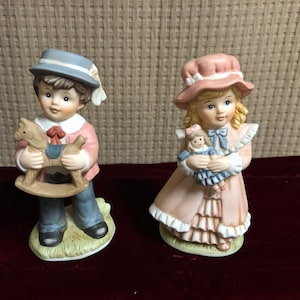 Homco Boy & Girl Coppia Figurine