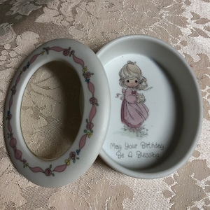 1990 Precious Moments Birthday Box