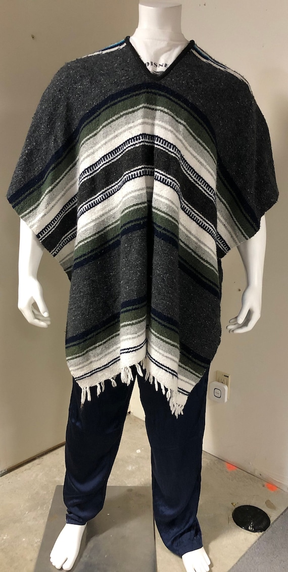 Aunthenic Mexican Poncho