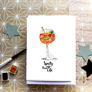 Carte drôle d'anniversaire de voeux d'aperol, illustration dessinée à la main, carte lumineuse gaie moderne