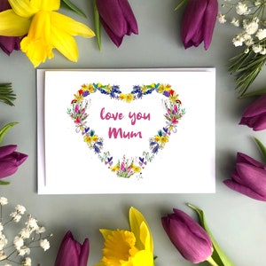 Carte je t'aime maman, carte personnalisée florale de joyeux anniversaire, carte florale vous êtes incroyable, carte coeur florale de maman que vous aimez, carte de fête des mères