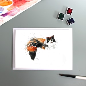 carte de chat tabby moelleux, carte de chat tabby de poupée de chiffon, carte pelucheuse d’anniversaire de chat de tabby, carte d’anniversaire de chat, carte personnalisée de chat de tabby