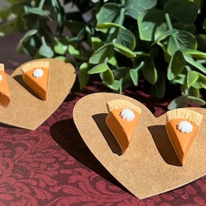 Pumpkin pie earrings