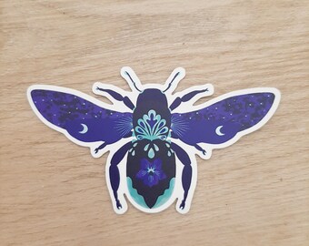 Bee Sticker (Effect: Matte Holographic)