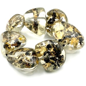 Carlos Sobral  Clear Resin and Flakes stretch bracelet . Large Natural shape Beads . Unique. Rare .Stylish. Beautiful. Signed. Designer.