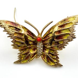 HATTIE CARNEGIE Vintage Gold Plated Crystals Butterfly Brooch. Collectible.Rare .Beautiful.Designer brooch . Signed.