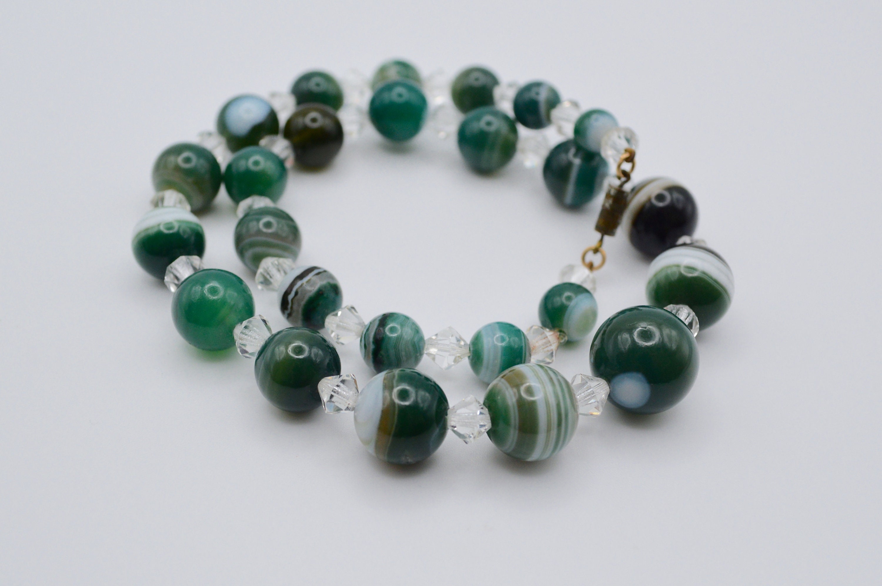Collier Ancien En Perles D'agate Verte - Bijou Vintage Occasion
