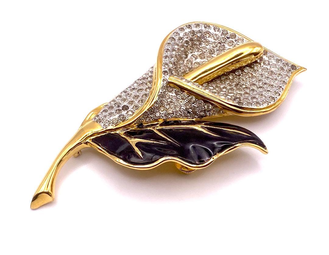 Valentino Garavani Brooch: Oversized Crystal Enamel Flower  display picture 1