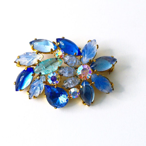 Vintage 1960s 'Juliana' Delizza & Elster Blue crystals Moulded  Frosty Glass Aurora Borealis gold tone beautiful flower brooch .REAR UNIQUE