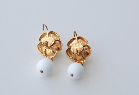 Philippe Ferrandis Paris Milk Glass Gold tone Flo… - image 5