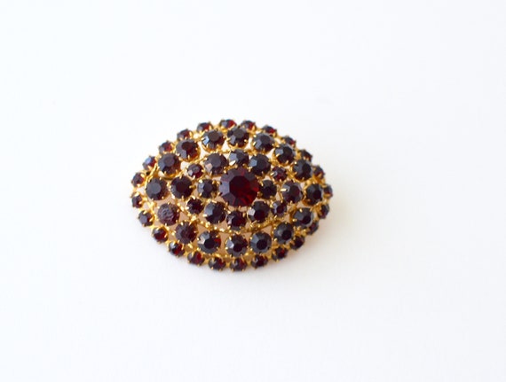 Vintage 1930s Czech Oval Brooch with Ruby Red Gla… - image 3