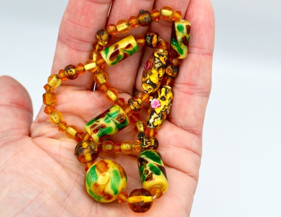 Murano 1930s  Yellow Glass with Foil Beads Neckla… - image 9