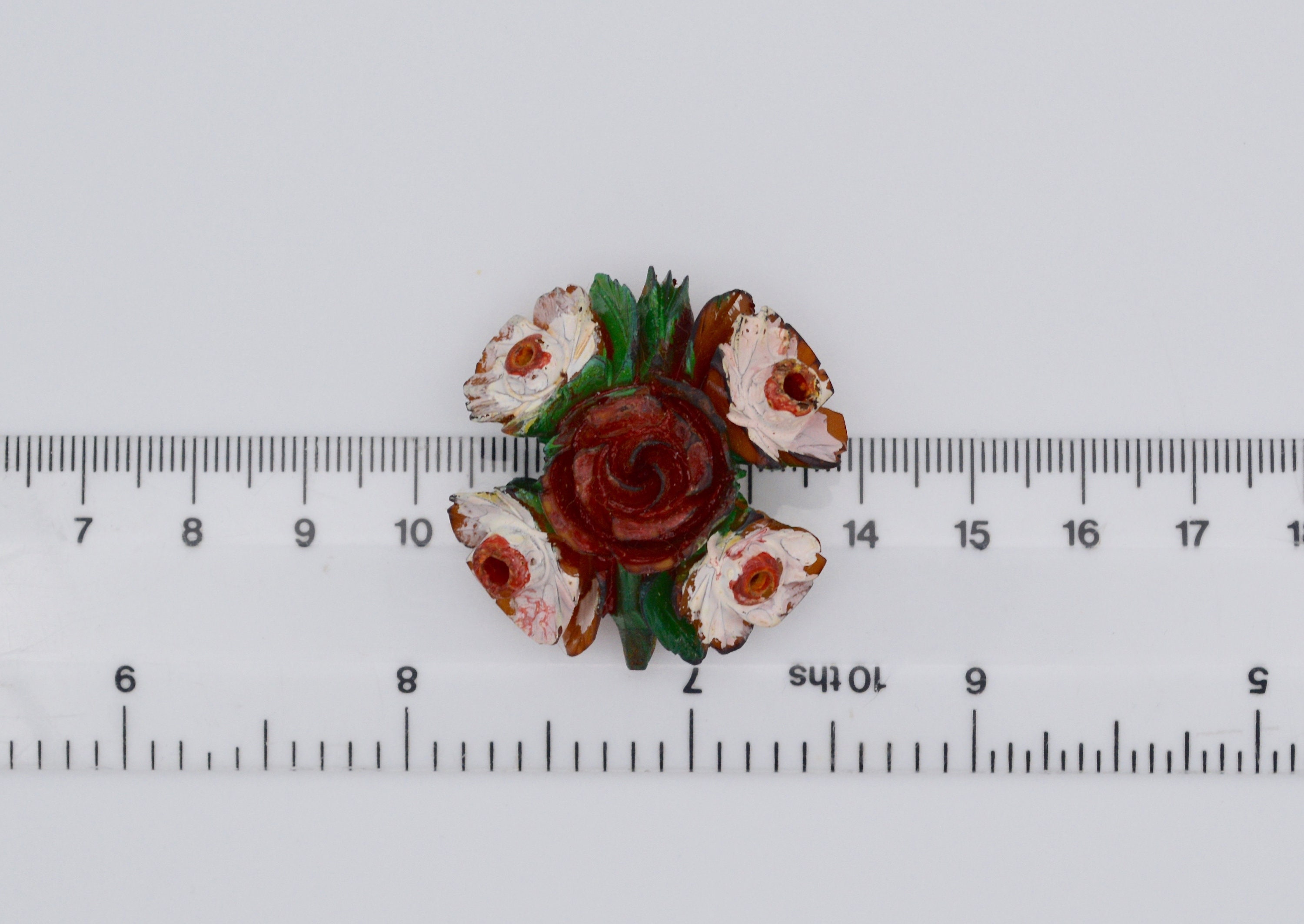 Broche Vintage Bakélite Bouquet De Fleurs – Bijou Peinture Miniature Ancien