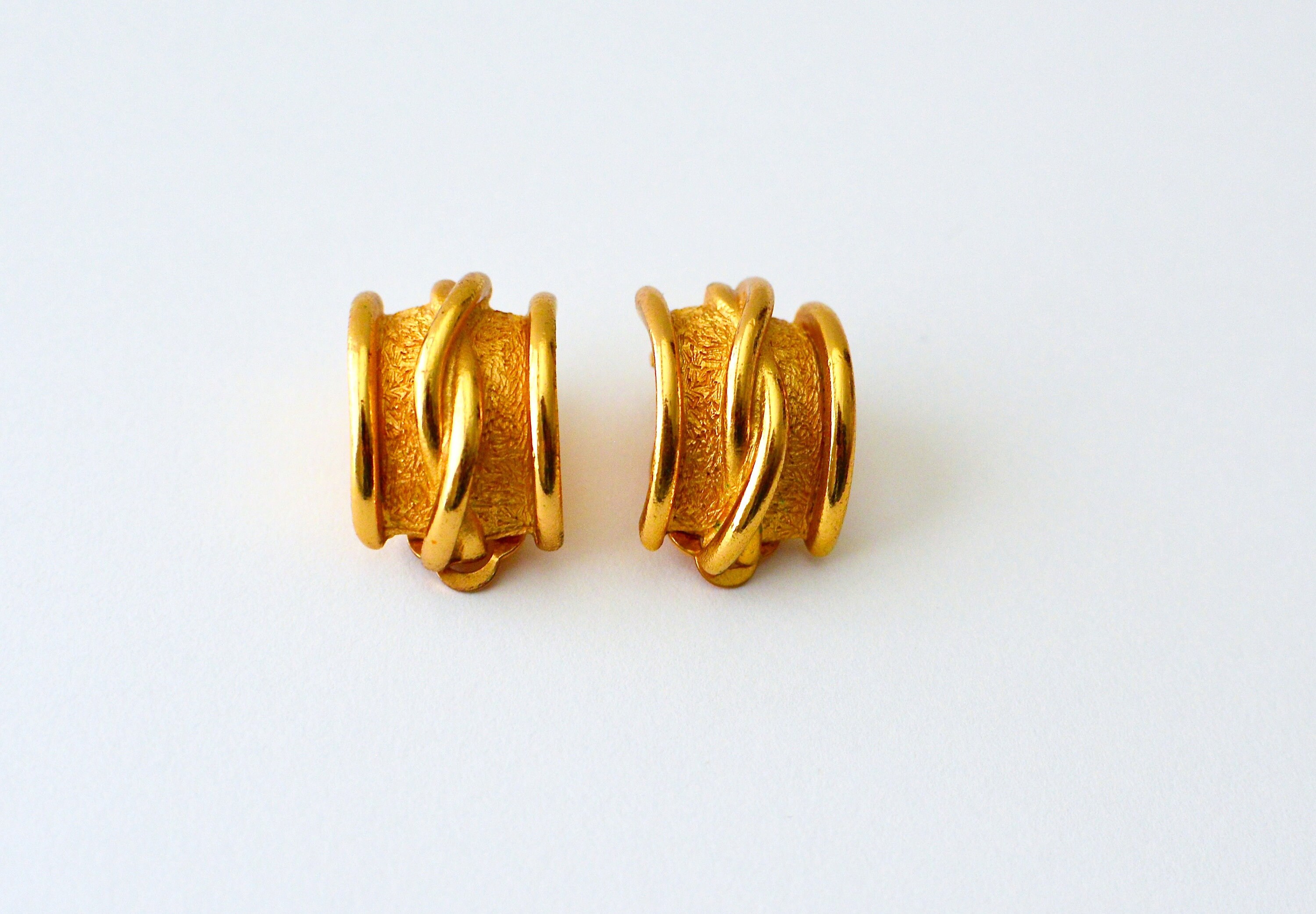 Boucles D'oreilles Clips Vintage ORENA Paris - Métal Doré Années 90 - Occasion